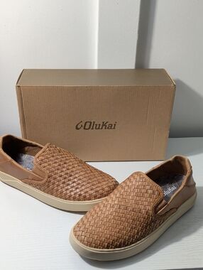 Olukai Woven Leather Slip Ons M8/W9 NIB